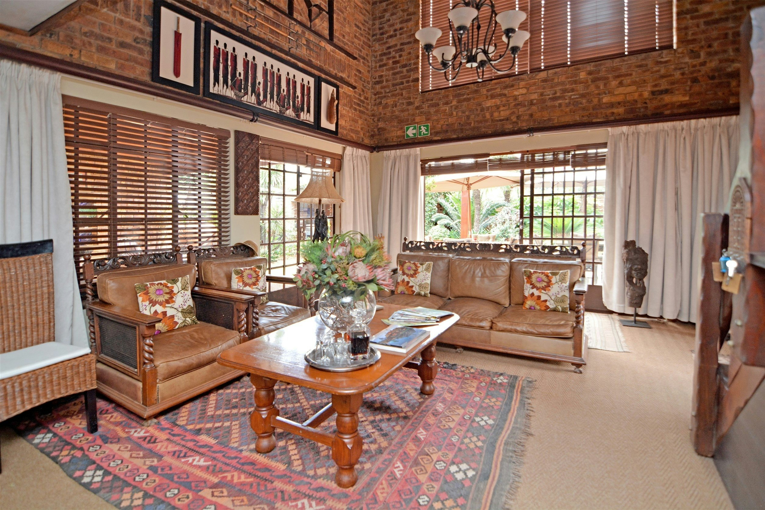 Africa House Accommodation image no 9 of 13