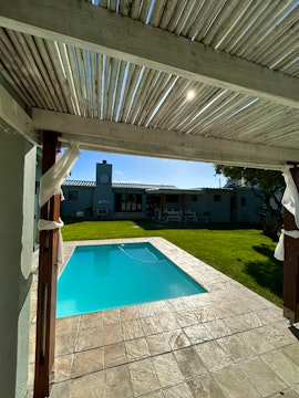 Struisbaai Accommodation at Struisbaai Beach House | Viya