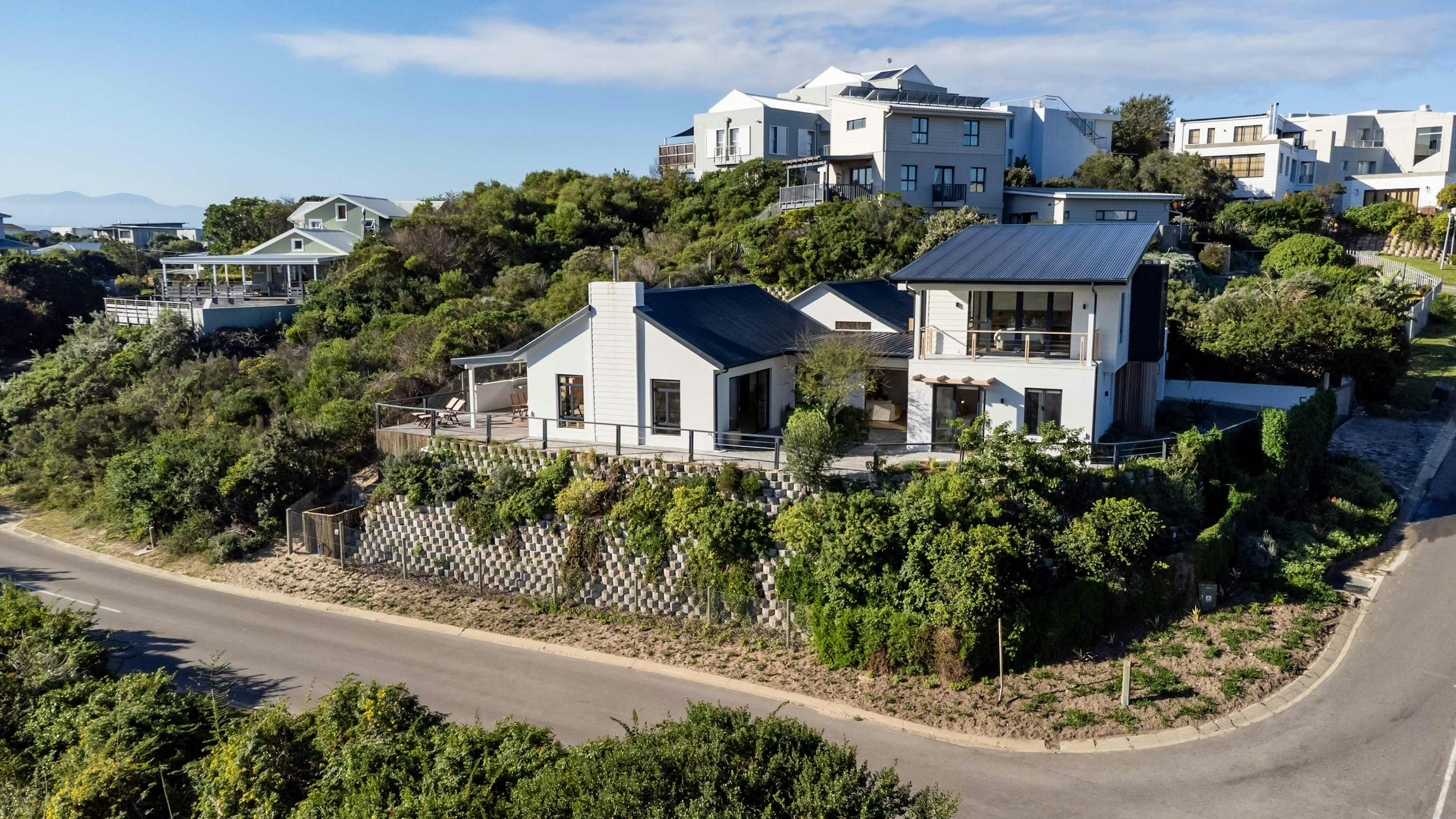 Fynbos-on-Sea image no 3 of 86