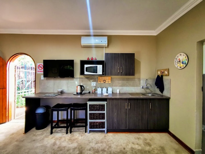 Bloemfontein Accommodation at Cosy Cottage | Viya