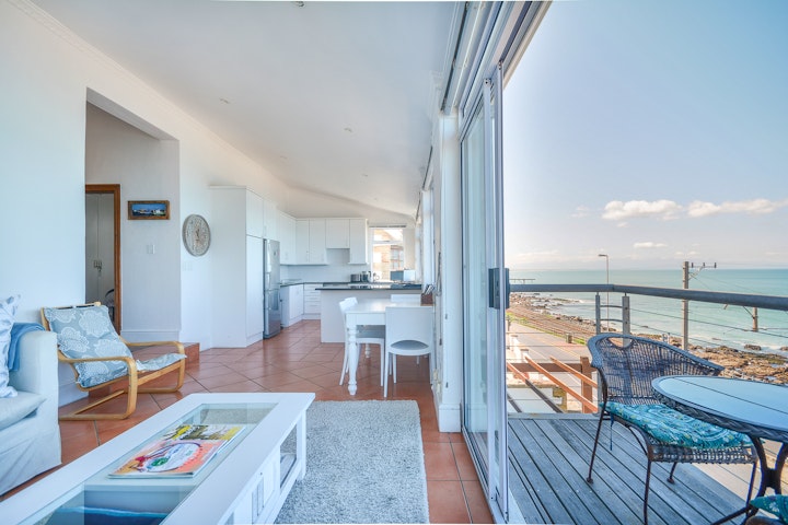 Western Cape Accommodation at Oceanfront Penthouse | Viya