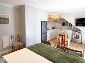 Southern Suburbs Accommodation at  | Viya