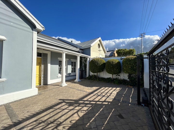 Cape Town Accommodation at The Yellow House | Viya