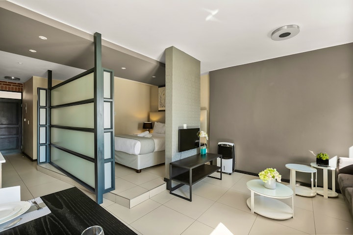 Gauteng Accommodation at Easy Stay - The Vantage 604 | Viya
