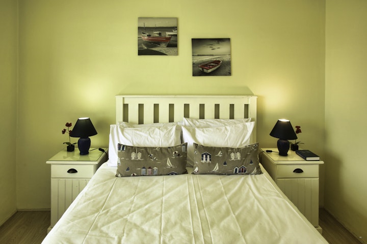 Western Cape Accommodation at 4 Sea Cottage | Viya