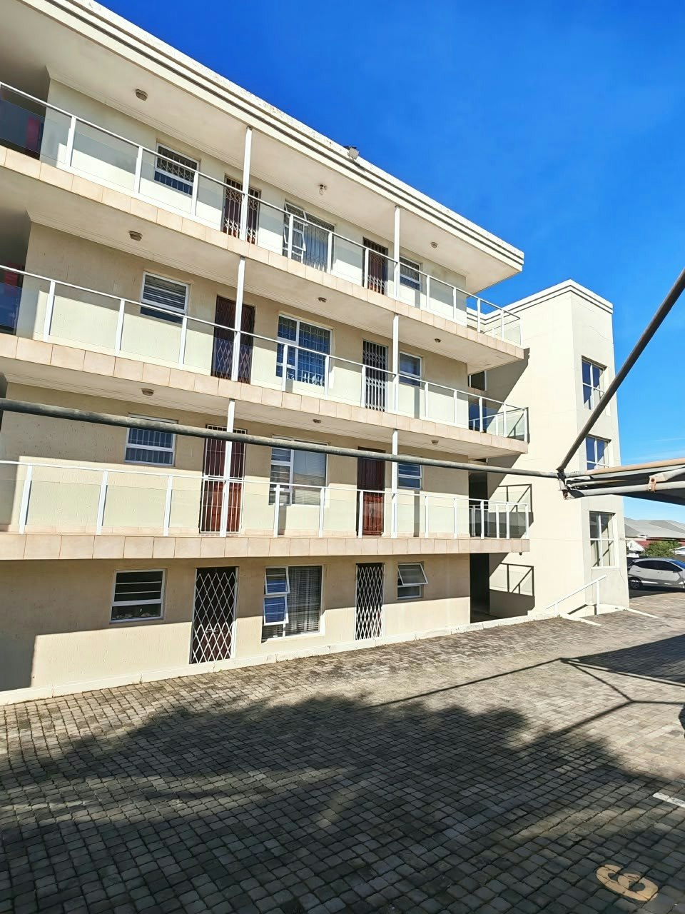 Stay At Jbay image no 24 of 26