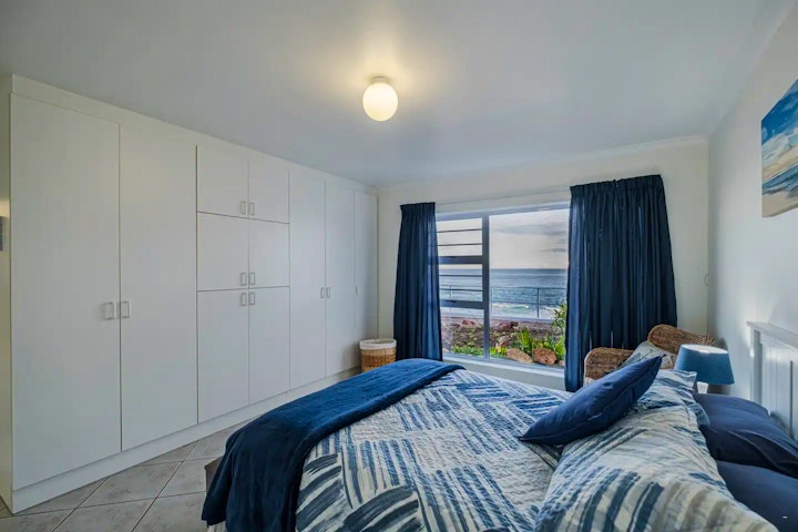 Seaview Accommodation at The Whacky Whale | Viya