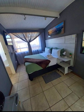 Hartbeespoort Accommodation at Mia Hills Guest House | Viya