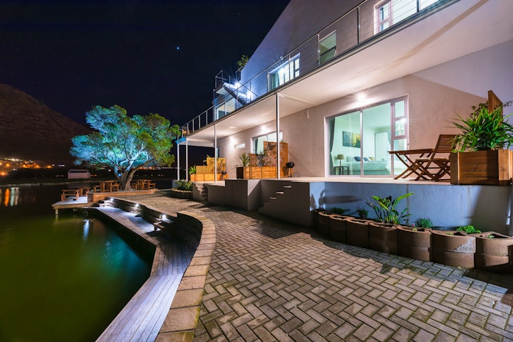 Southern Suburbs Accommodation at Marina Views | Viya