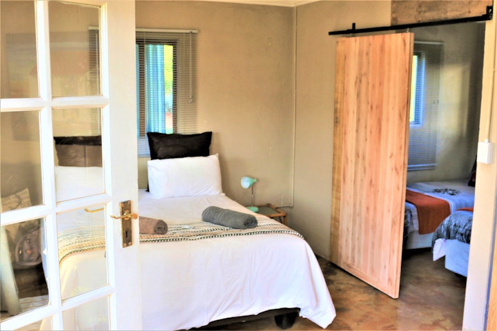 Mpumalanga Accommodation at Round Here Self-catering Holiday Home | Viya