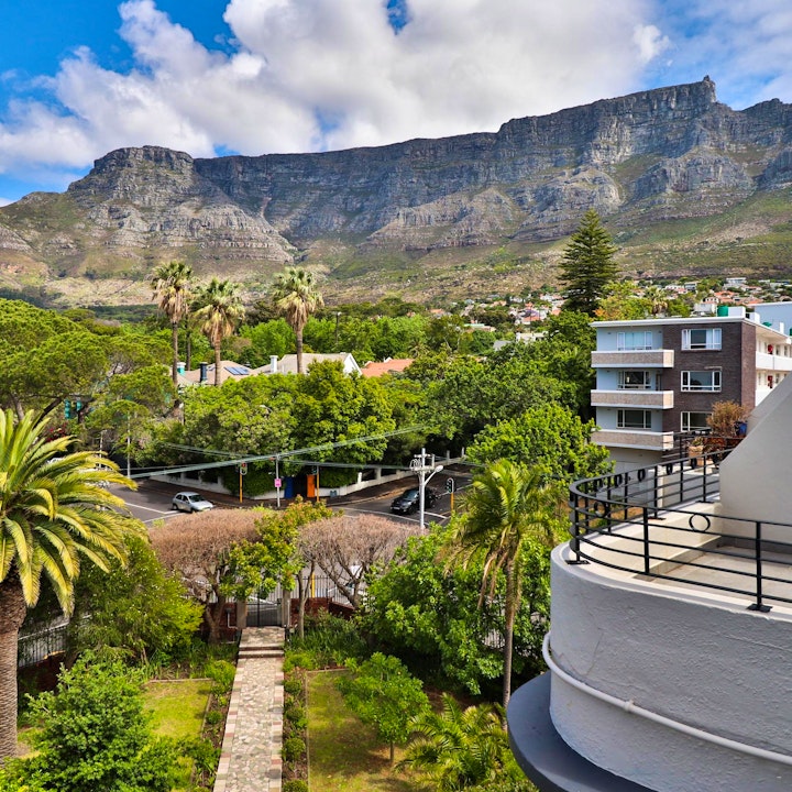 Cape Town Accommodation at Albany Court P4 | Viya