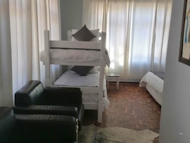 Garden Route Accommodation at Villa de Karoo Guest House | Viya