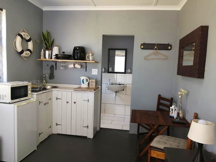 Betty's Bay Accommodation at Pik 'n Wyntjie | Viya