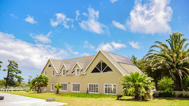 Western Cape Accommodation at A Farmhouse Villa | Viya