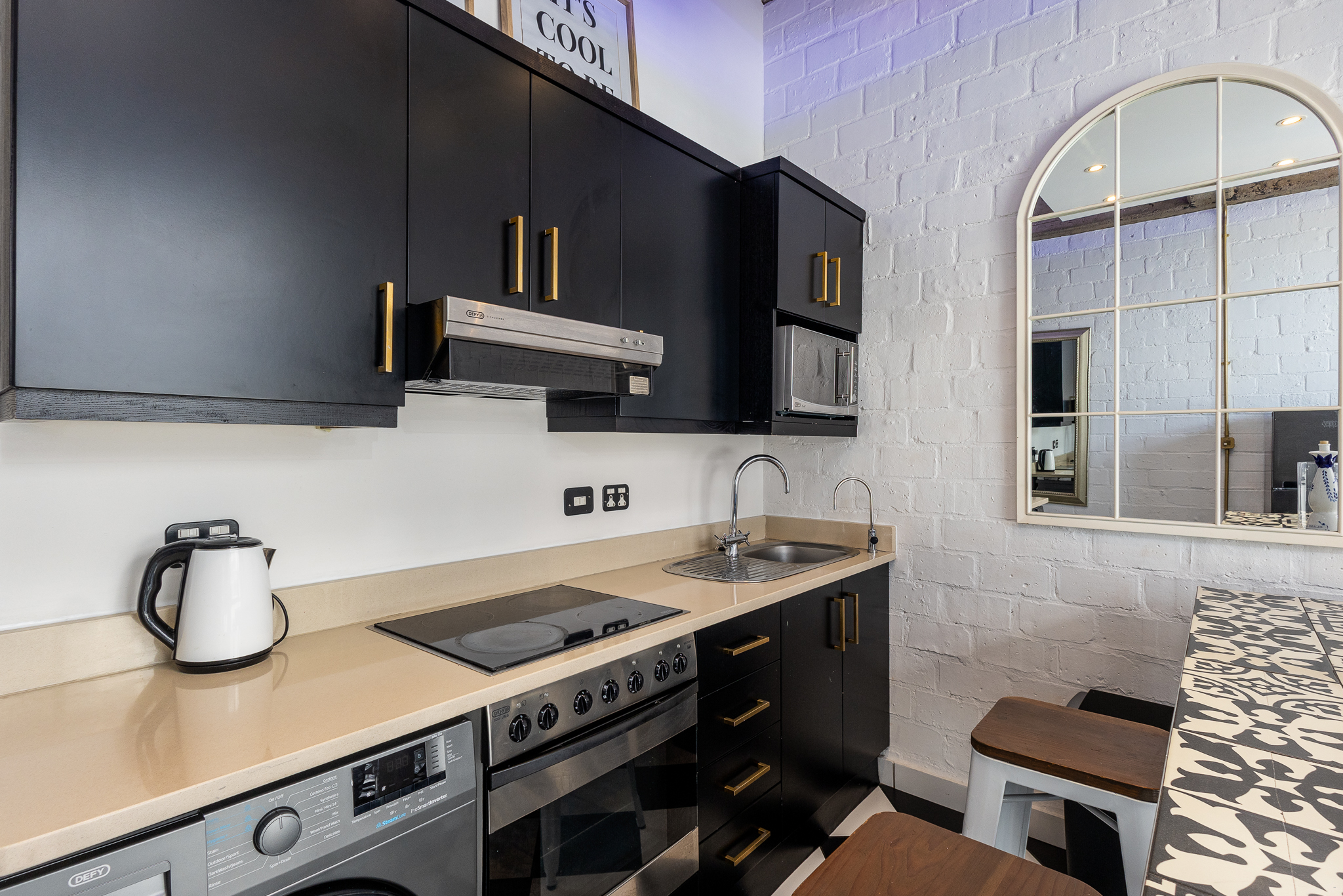 Stylish Temple House Loft by CTHA image no 8 of 17