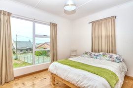 Struisbaai Accommodation at Tornyn 24 | Viya