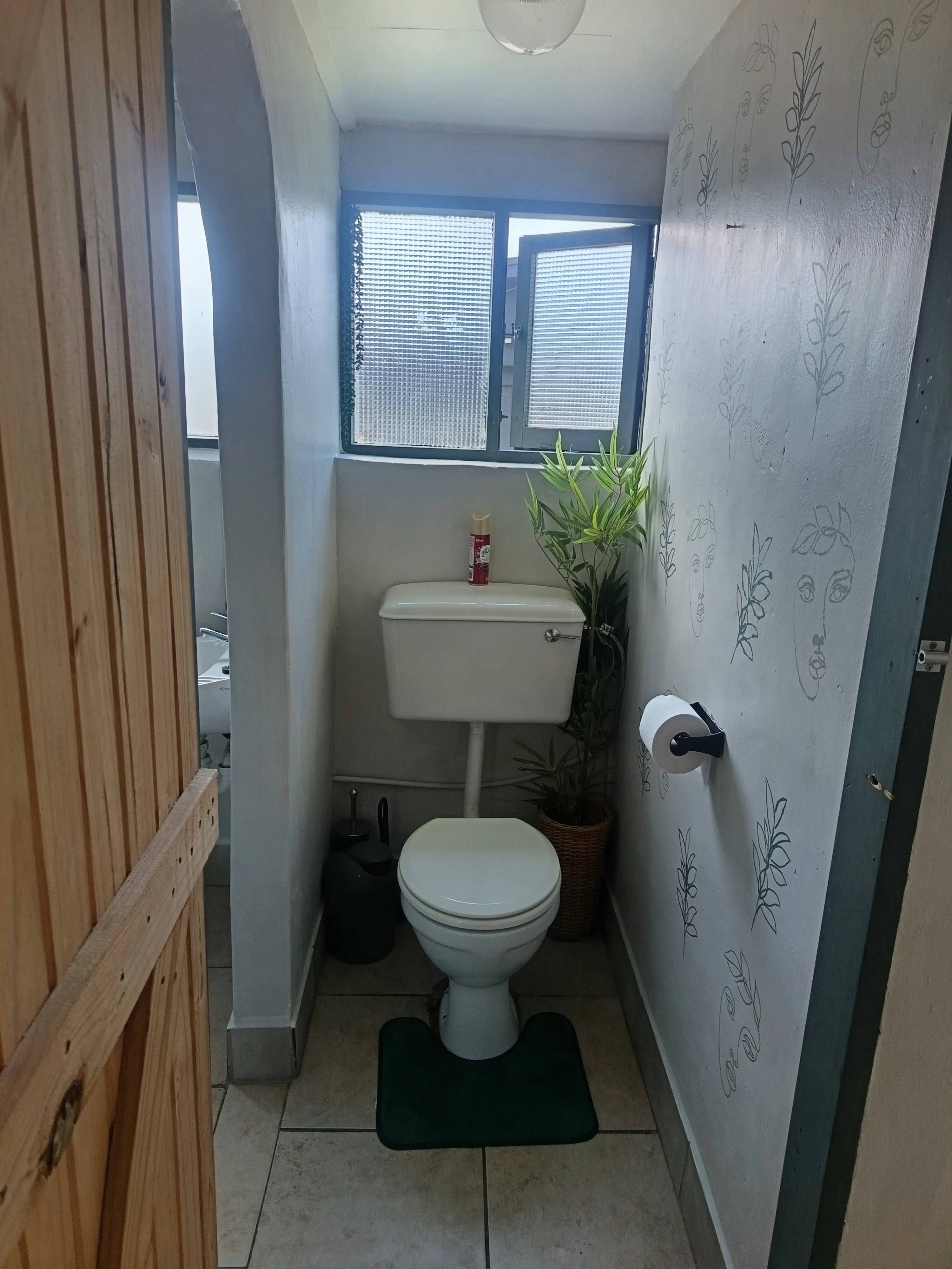 10 On Cane Street image no 12 of 14