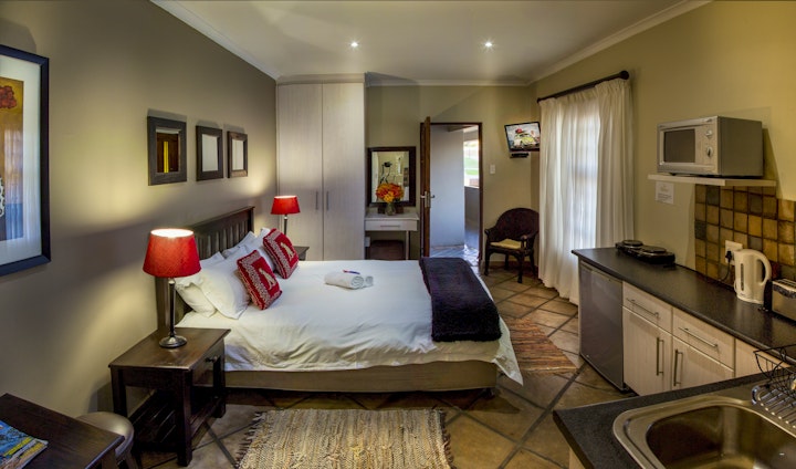 Eastern Cape Accommodation at Lalapanzi Guest Lodge | Viya