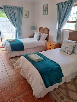 Gansbaai Accommodation at 'n Stukkie Hemel Cottage | Viya