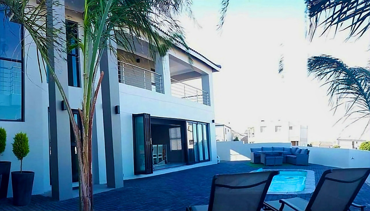 Langebaan Accommodation at  | Viya