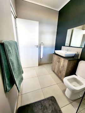 Mpumalanga Accommodation at Lowveld Elegant Apartment | Viya