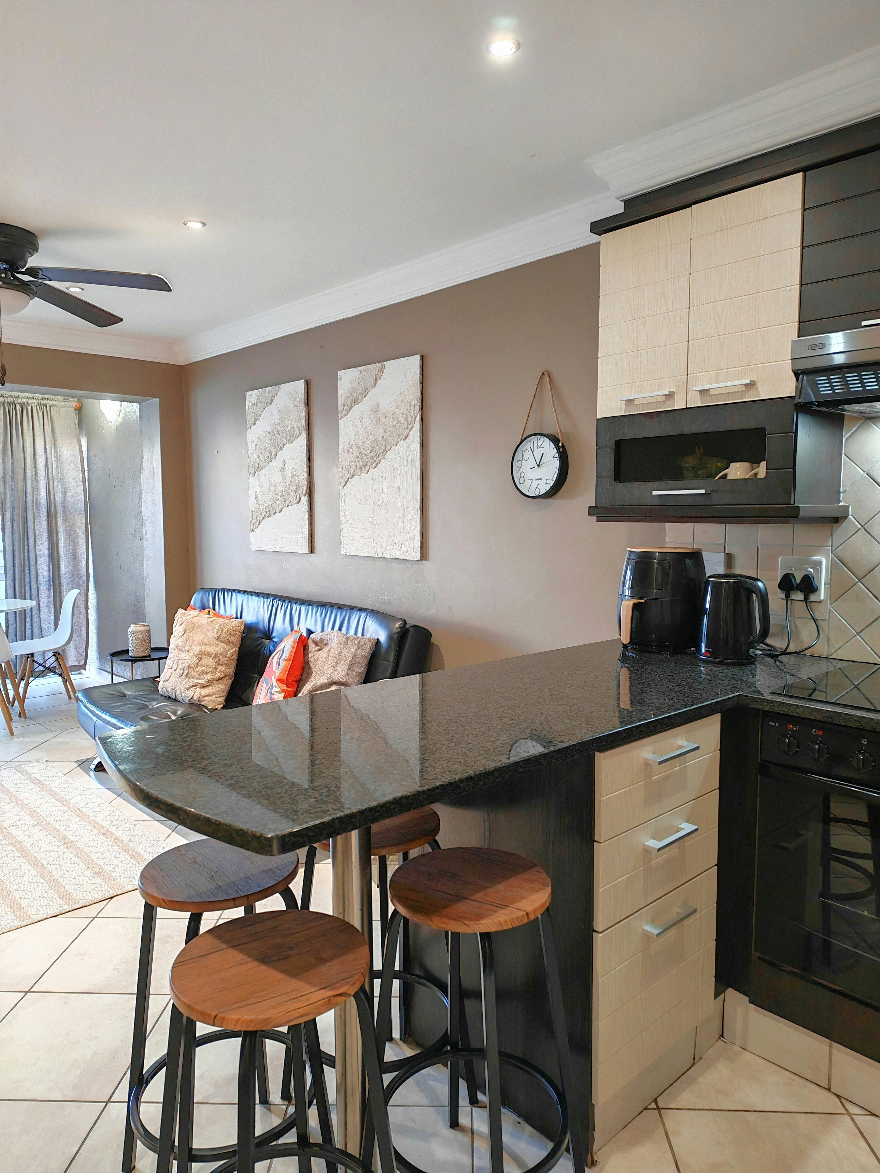 Stay At Jbay image no 8 of 26