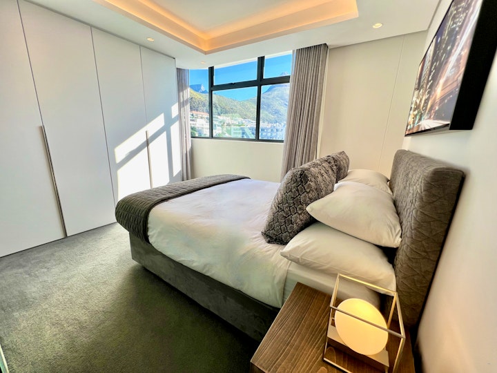 Cape Town Accommodation at Panoramic Penthouse - Cape Town Living | Viya