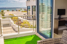 Milnerton Rural Accommodation at Kitesurfers Dream on the Beach | Viya