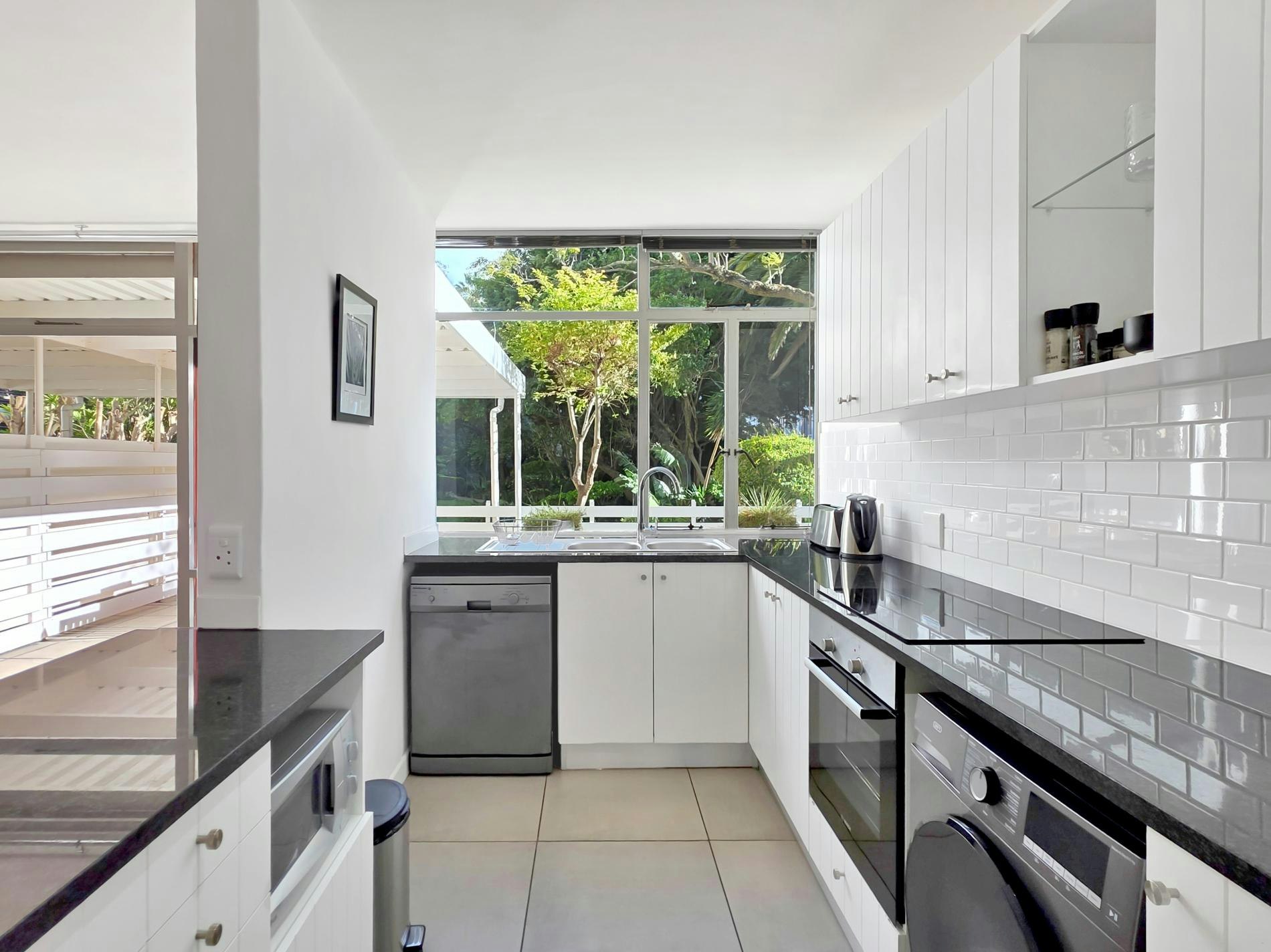 St Martini Gardens Garden Apartment image no 15 of 36