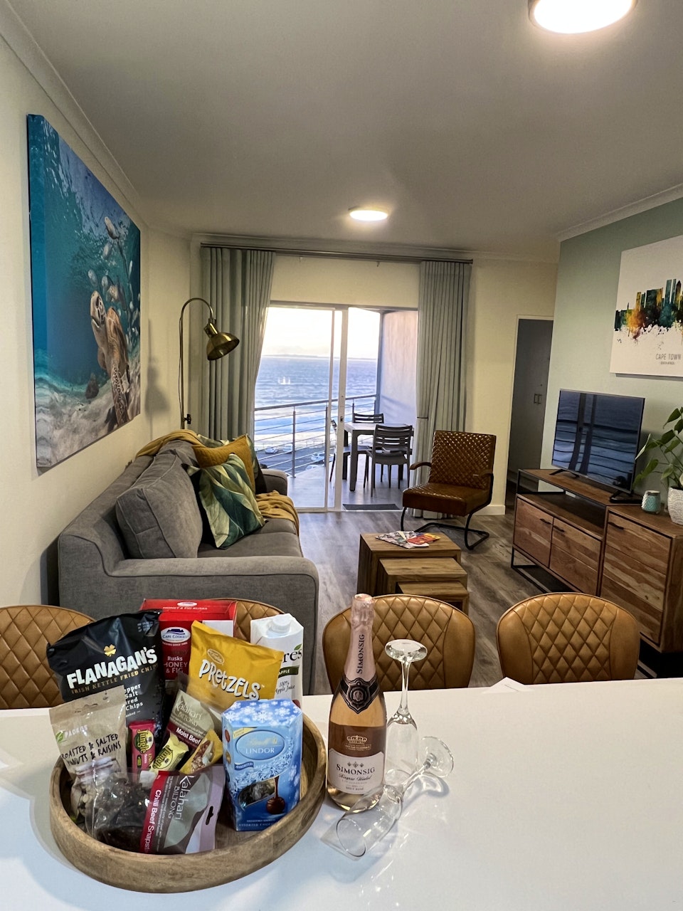 Bloubergstrand Accommodation at  | Viya