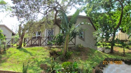 South Coast Accommodation at Roes in Vrede | Viya