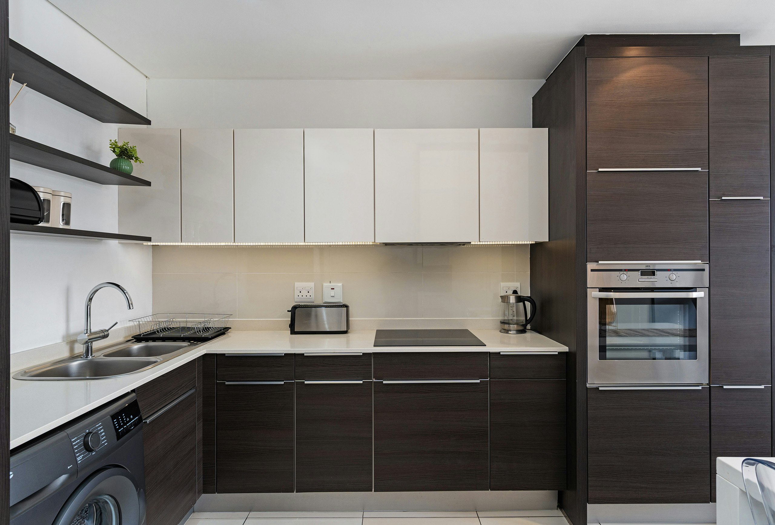 Luxury Stay Crystal Towers image no 12 of 17