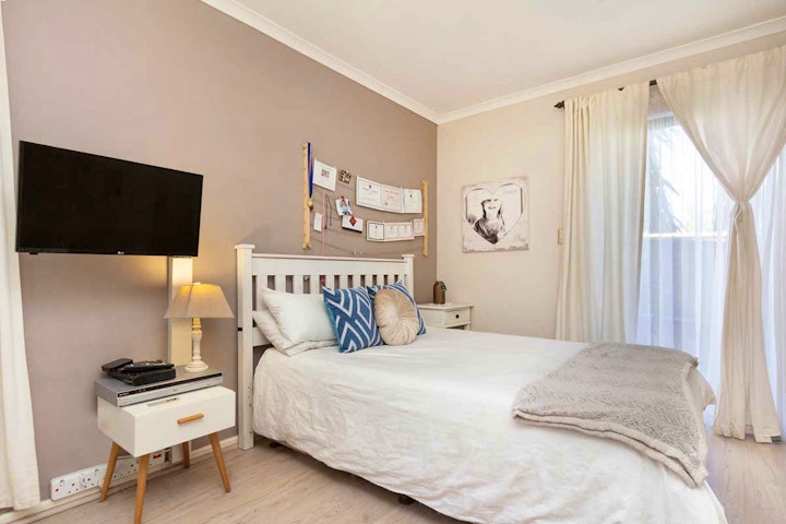 Cape Town Accommodation at Carnoustie Drive | Viya