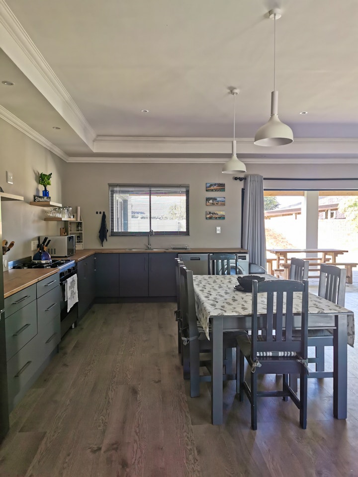 Overberg Accommodation at Sea La Vie @ 18 On Fourie | Viya