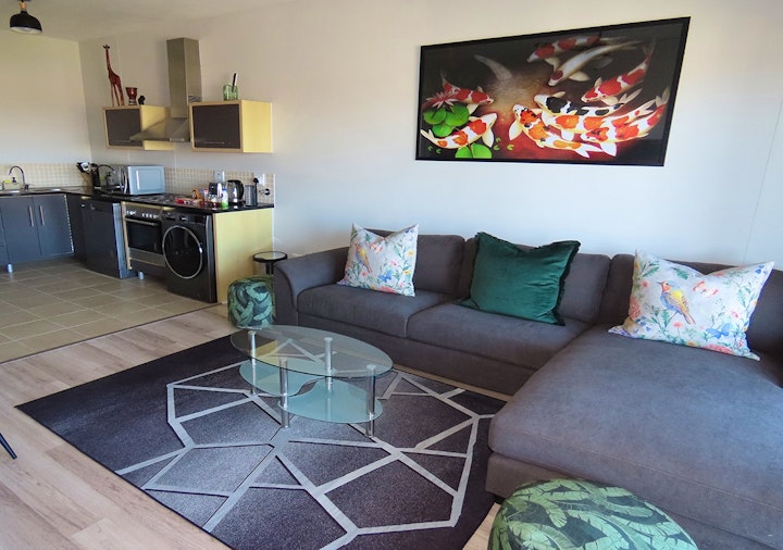 Cape Town Accommodation at Knightsbridge Luxury Apartment - Century City | Viya