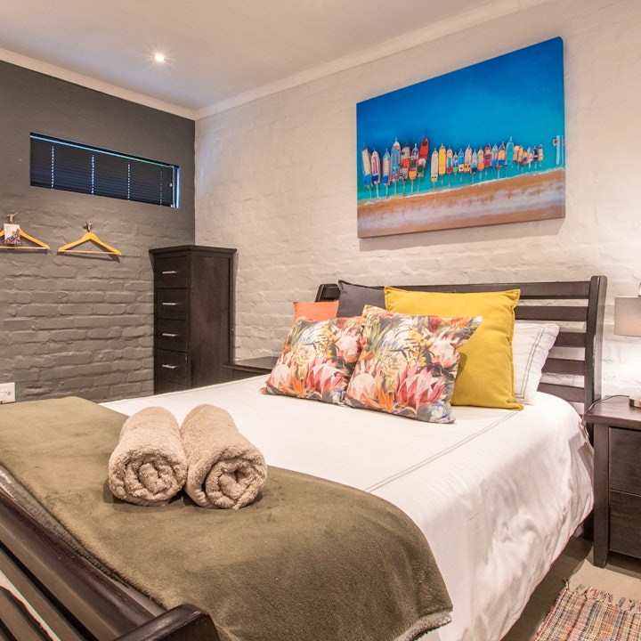 Cape Town Accommodation at Sunset Bay Studio Flat | Viya