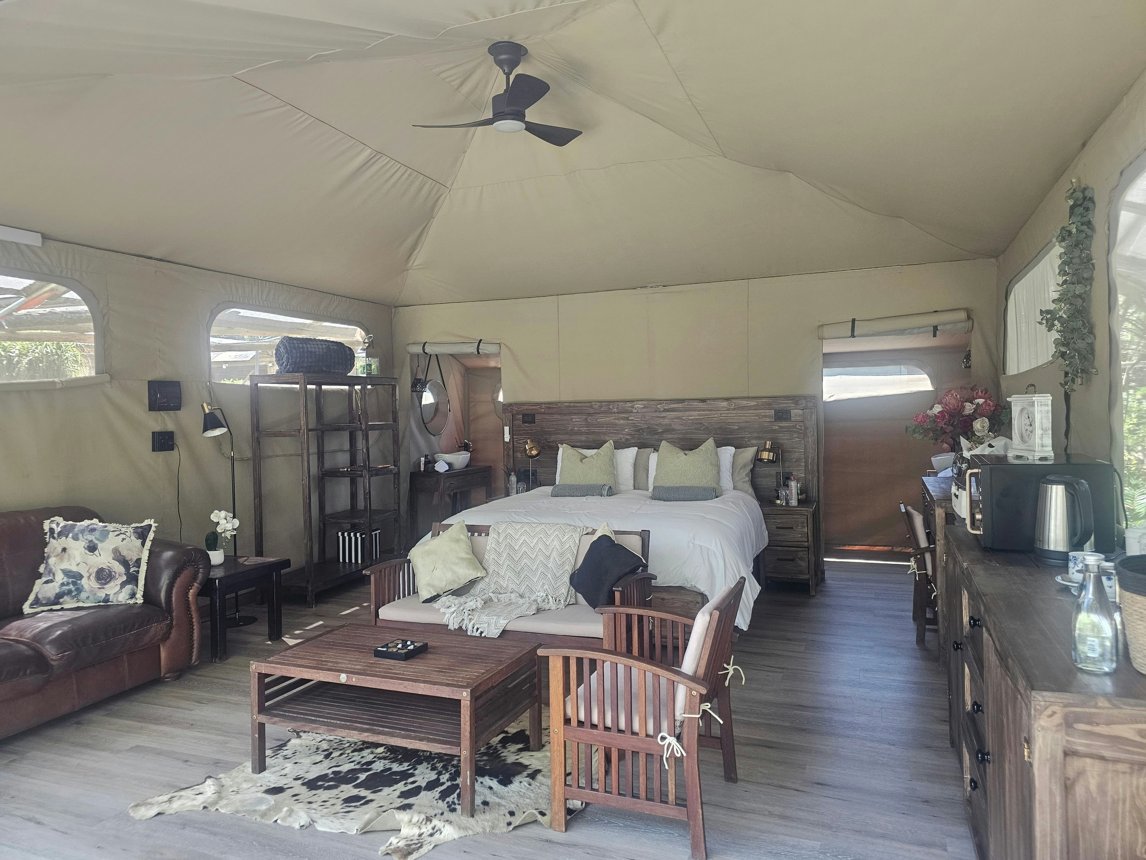 Rose cottage Luxury Tented Suite image no 13 of 25