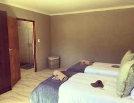 Sarah Baartman District Accommodation at Leopard's Valley Guest Farm | Viya