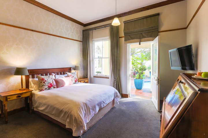 Stellenbosch Accommodation at Eendracht Hotel | Viya