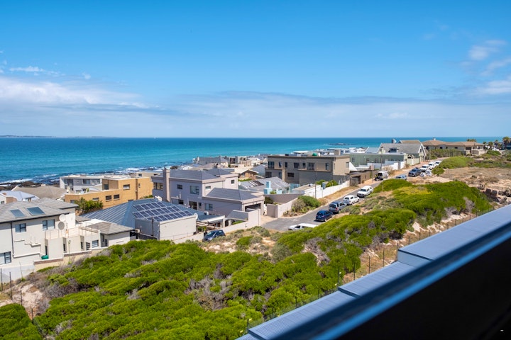 Cape Town Accommodation at Blouberg Heights 603 | Viya