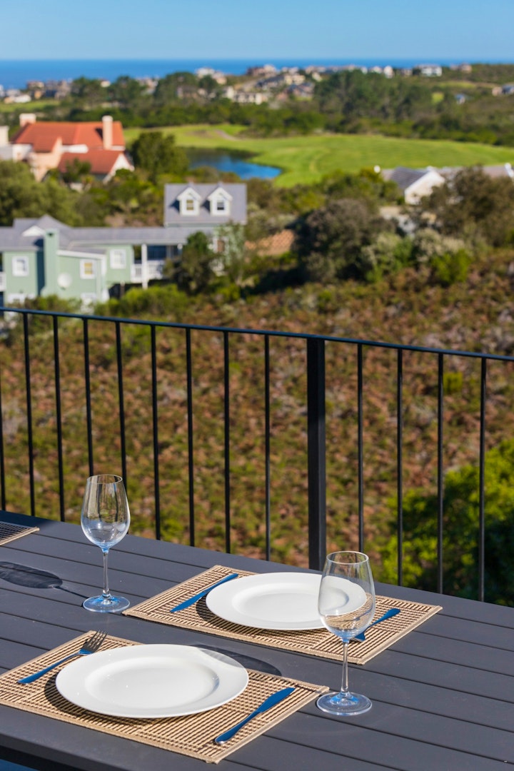 Western Cape Accommodation at Pezula Luxury Golf Retreat FC4 | Viya