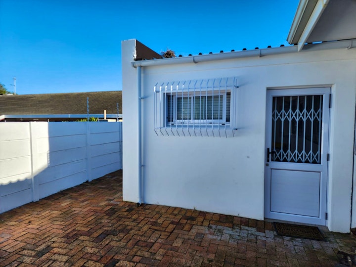 Cape Town Accommodation at Milnerton Siesta | Viya