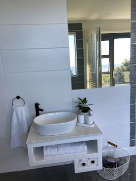 Mossel Bay Accommodation at Tranquillo | Viya