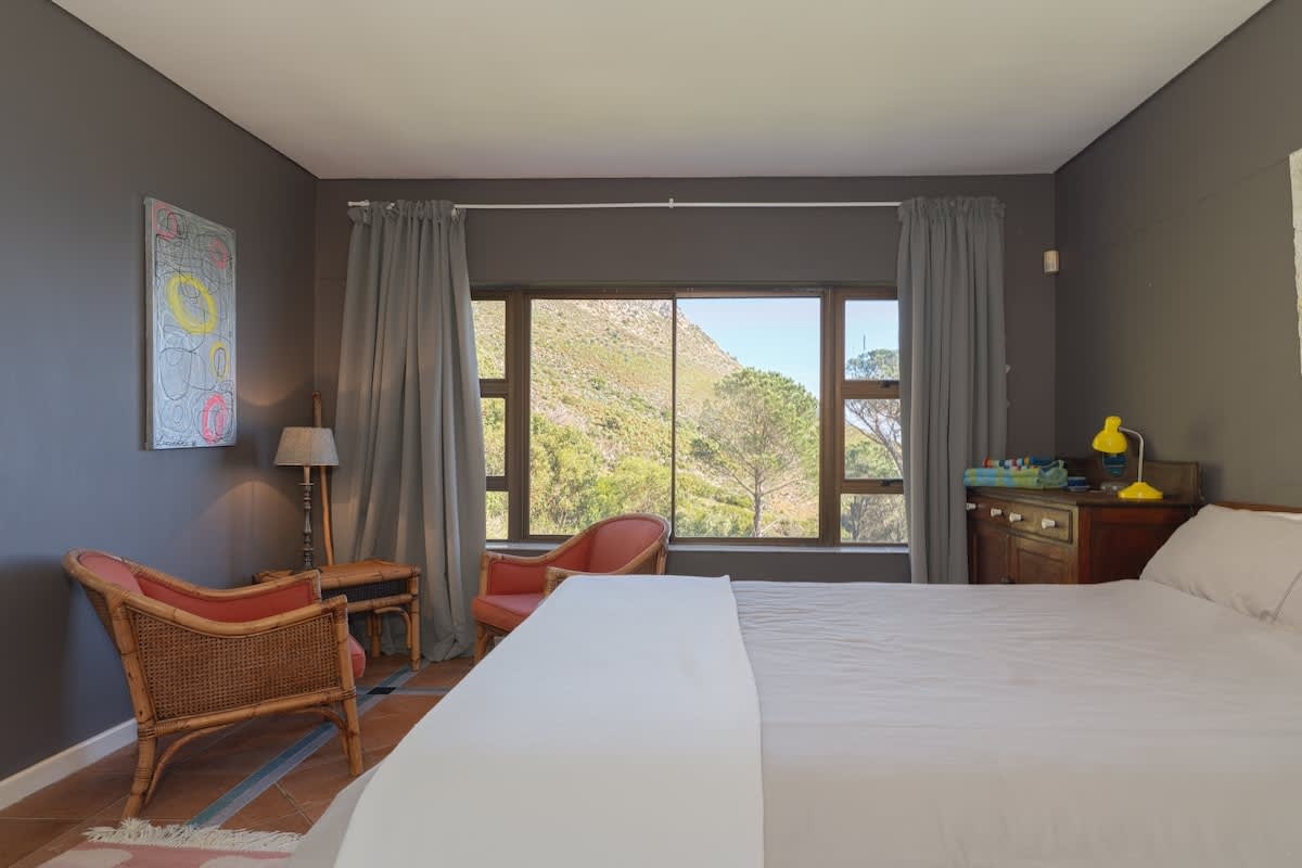 Gordon's Bay Villa with Sea and Mountain Views image no 29 of 38