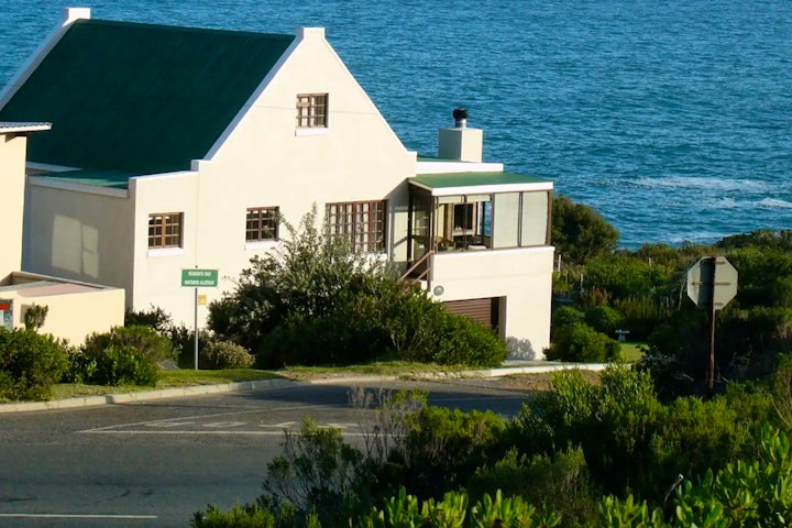 Western Cape Accommodation at Streamway | Viya