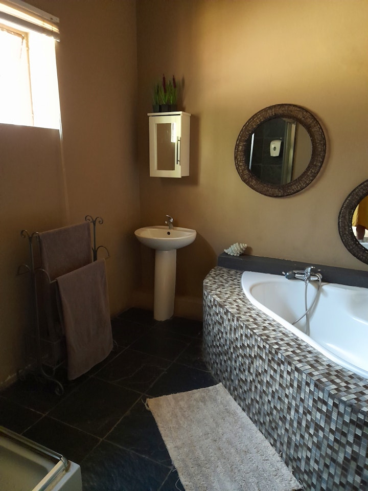 Karoo Accommodation at De Vuur Gastehuis | Viya