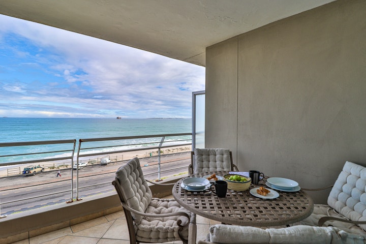 Cape Town Accommodation at Ocean View C403 | Viya