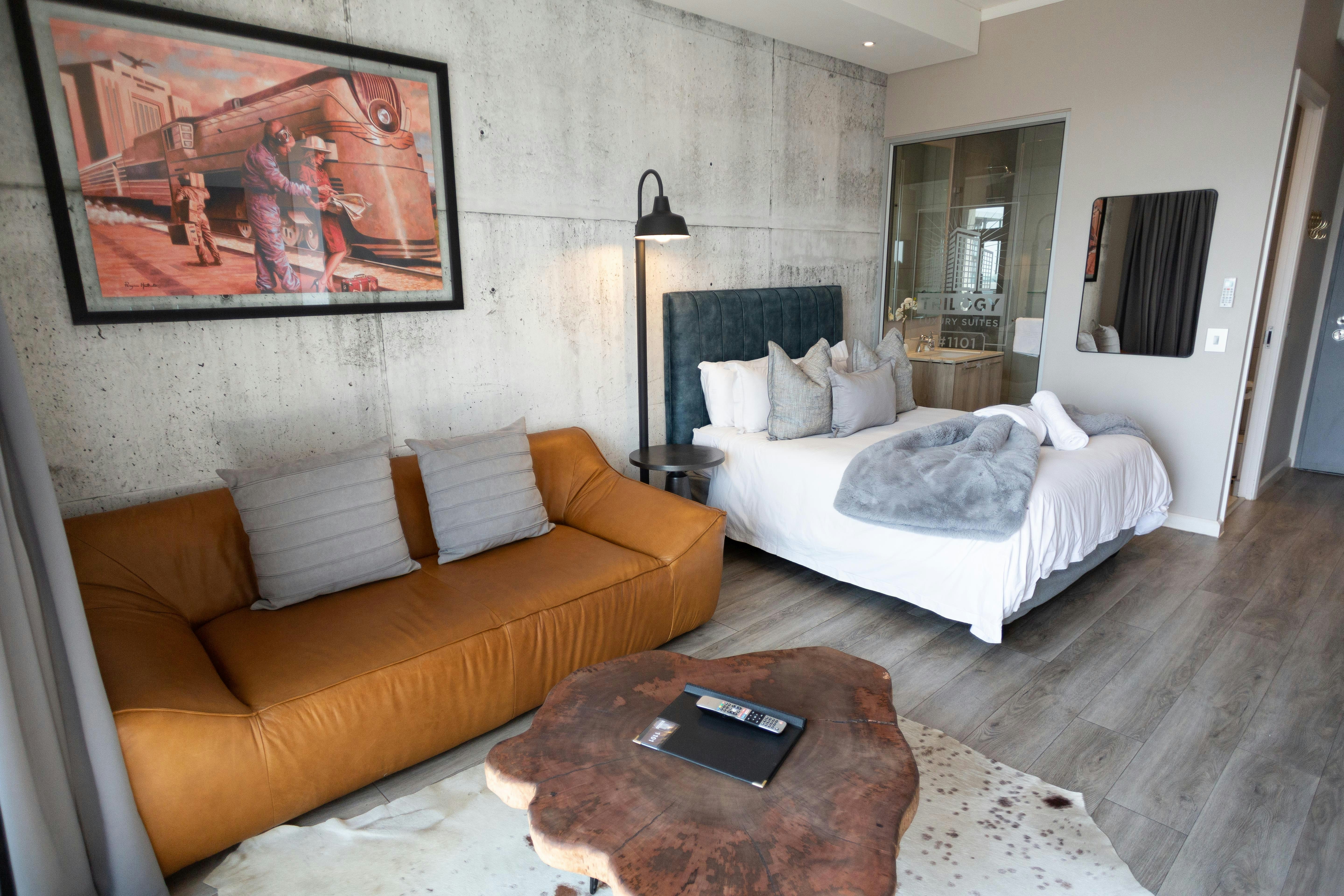 Trilogy Luxury Suites - Apartment 1101 image no 11 of 22