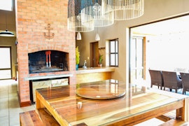 Jeffreys Bay Accommodation at 4 Zwaan | Viya