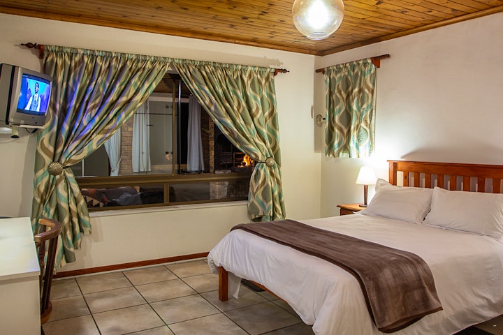 Gansbaai Accommodation at Rots 'n See Self-catering Villa | Viya